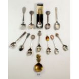 A quantity of Royal commemorative spoons