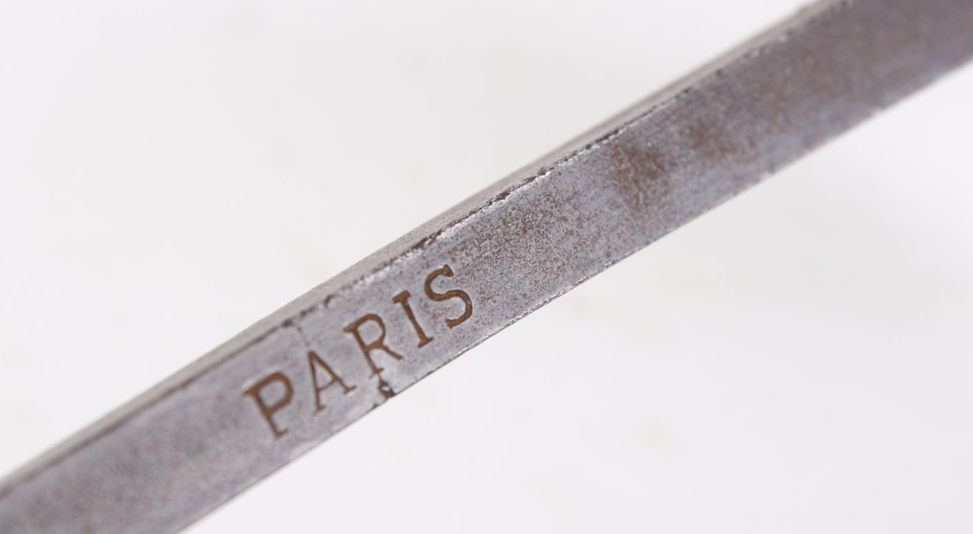 French fencing foil by Souzy Aine, Paris, 26 ins blade (tip a/f), brass double ring guard with - Image 3 of 4
