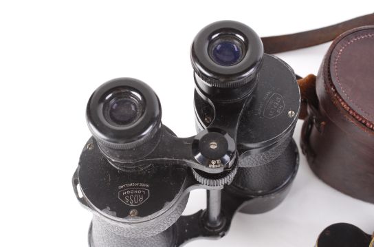 Pair 8x30 Army Pattern 3 Stereo Prismatic binoculars in leather case by John Barker & Co. together - Image 3 of 6