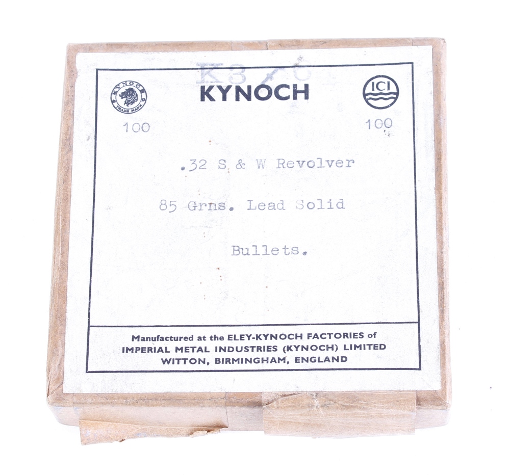 100 x .32 S & W Revolver, 85gr lead solid bullets in original Kynoch box