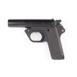 (S1) 26.5mm Heckler & Koch P2A1 flare pistol, no. 45389[Purchasers note: Section 1 licence required.