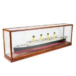 Display Models Famous Liners, three constructed plastic kit models, Titanic, Lusitania and Queen