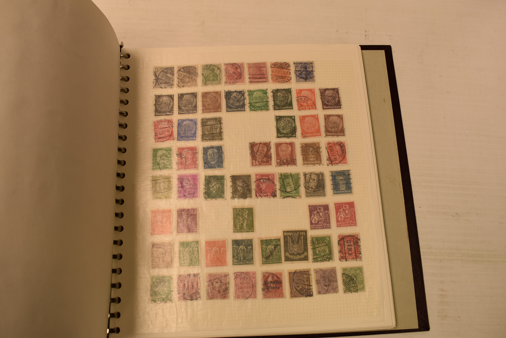 A collection of World stamps, in four albums with sleeves, annotated on the spines (4) - Image 3 of 4
