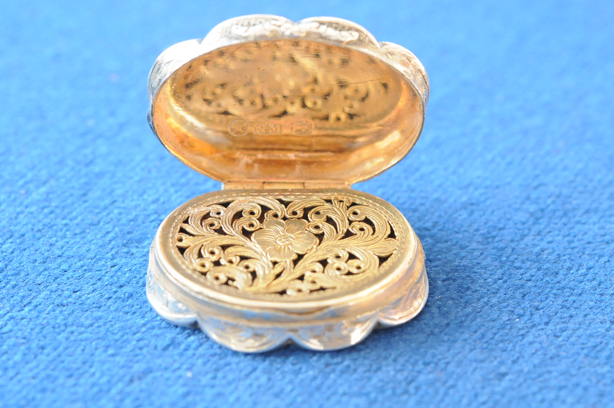 An early Victorian silver vinaigrette by Nathanial Mills, in small leather case, the lobed form with - Image 4 of 7
