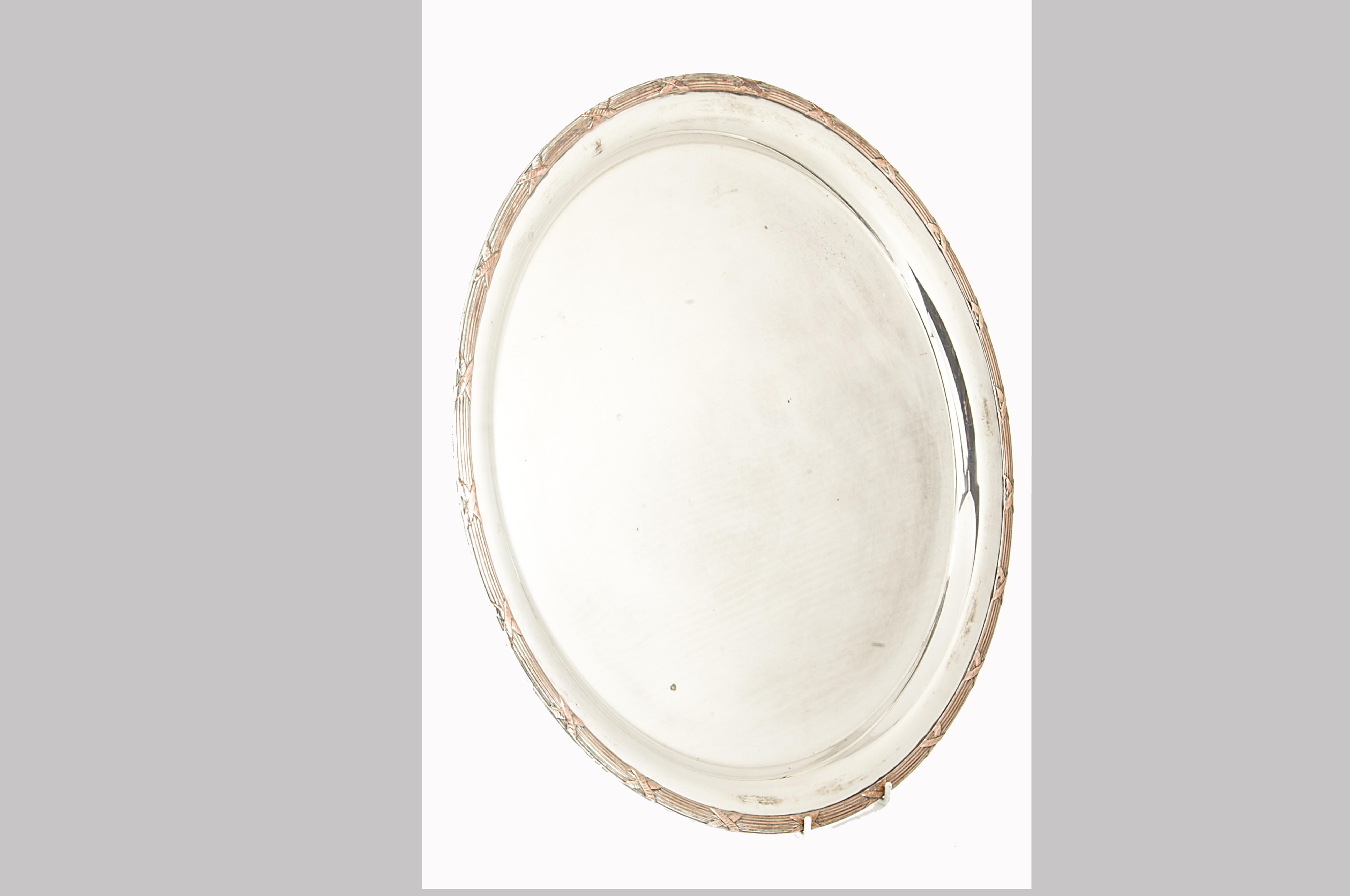 An Edwardian Sheffield plated lazy Susan, 45cm diameter