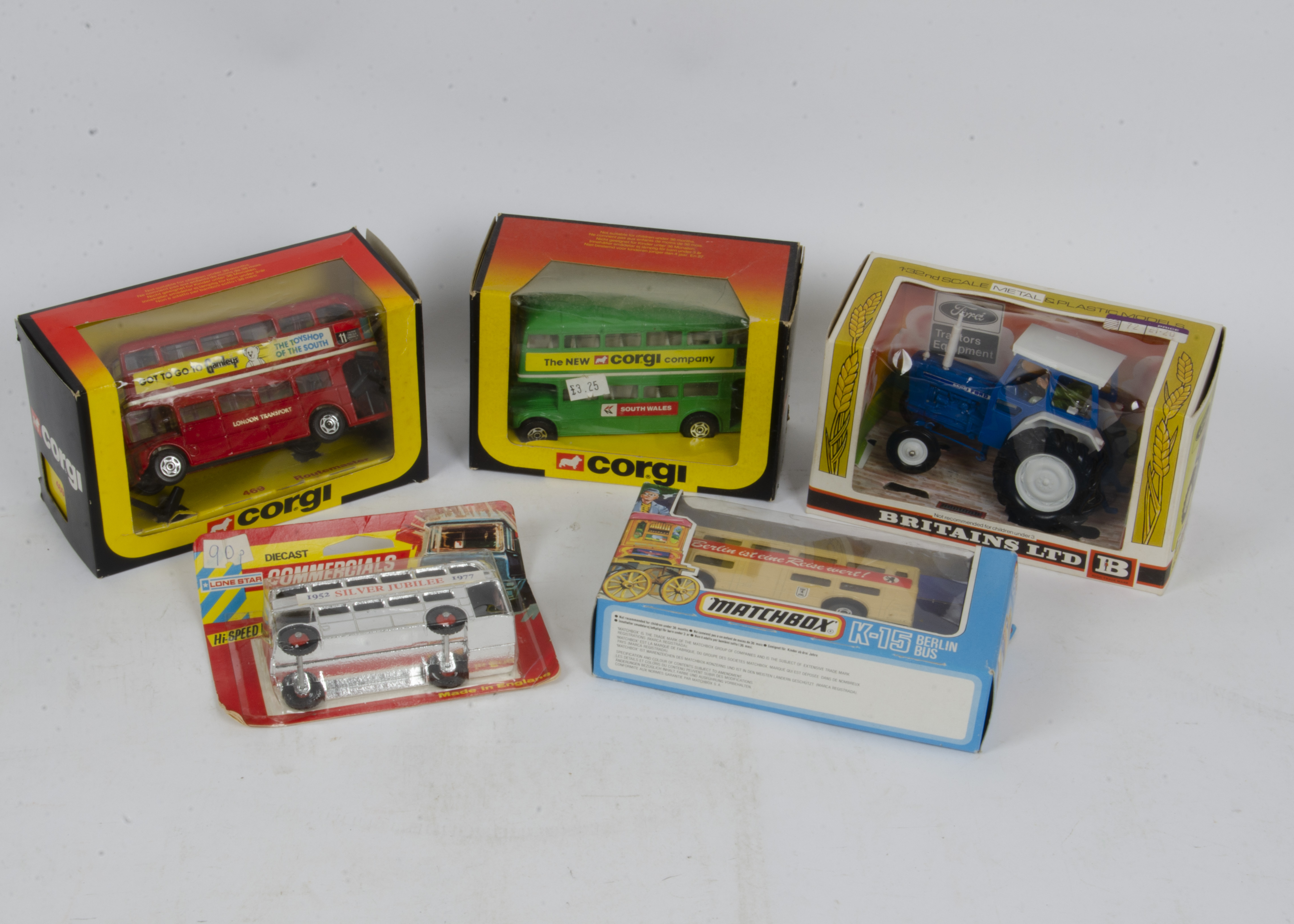 1970S/80s Diecast Models, a boxed group including Britain's 9524 Ford 6600 tractor, bubble packed