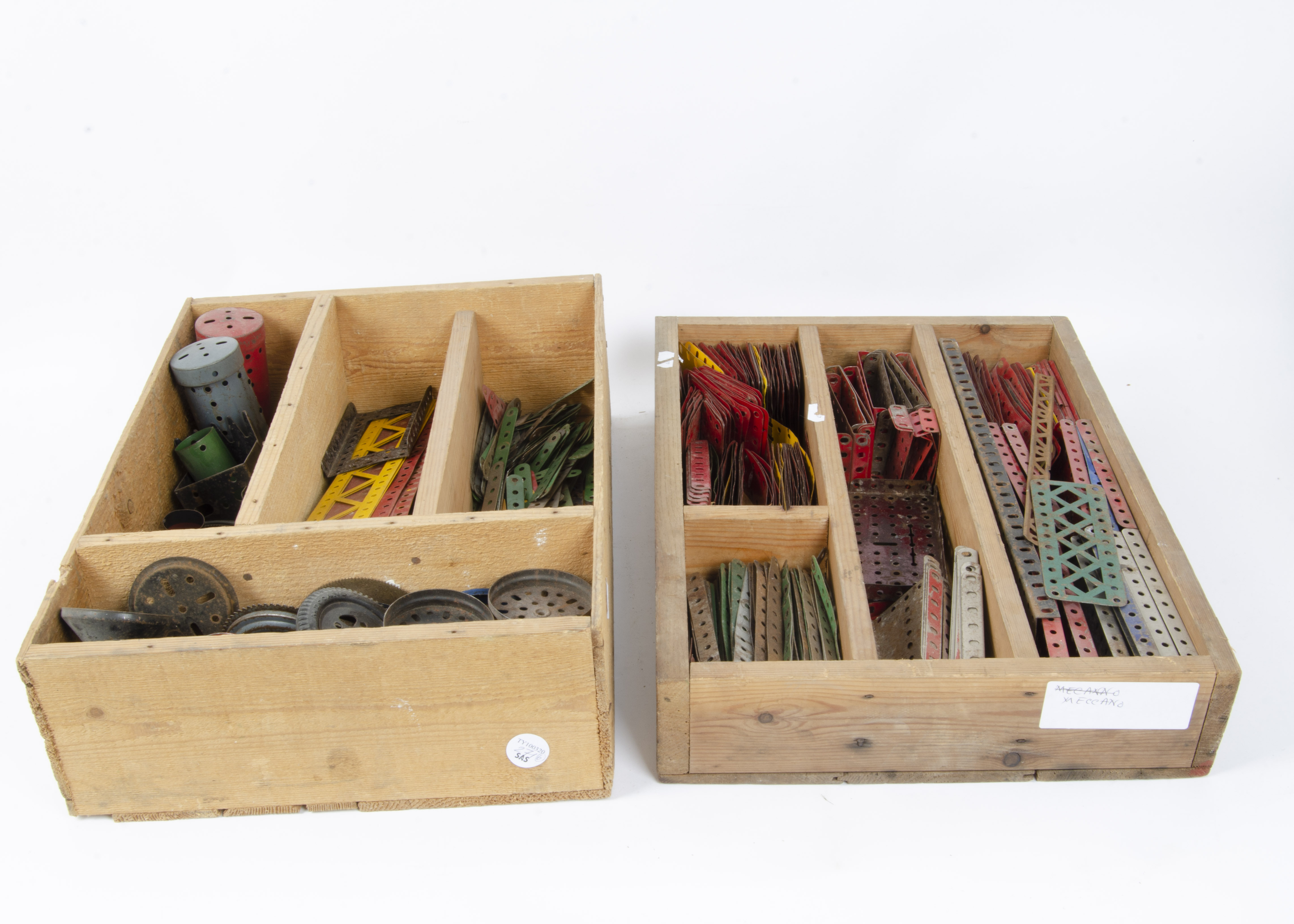 A large collection of Meccano, Meccano No 4A wooden box with gears, pulleys, spoked wheels, - Image 3 of 3