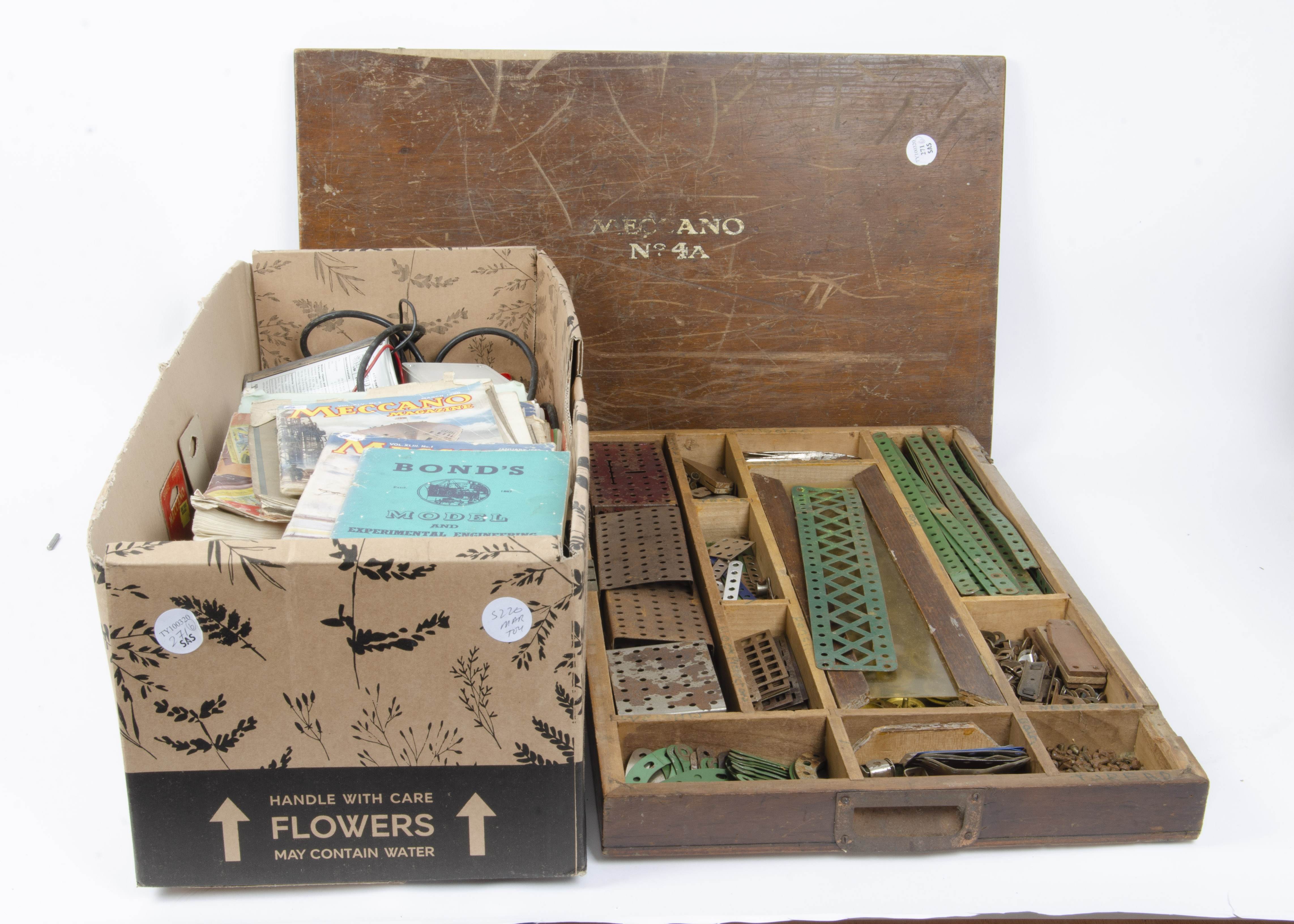 A large collection of Meccano, Meccano No 4A wooden box with gears, pulleys, spoked wheels, - Image 2 of 3