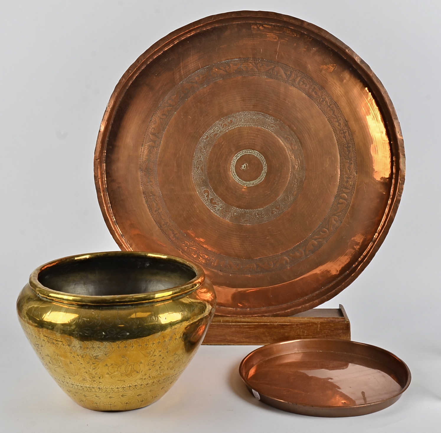 A group of metalware, to include a two large copper chargers, approximate diameter 68 cm, an - Image 2 of 2