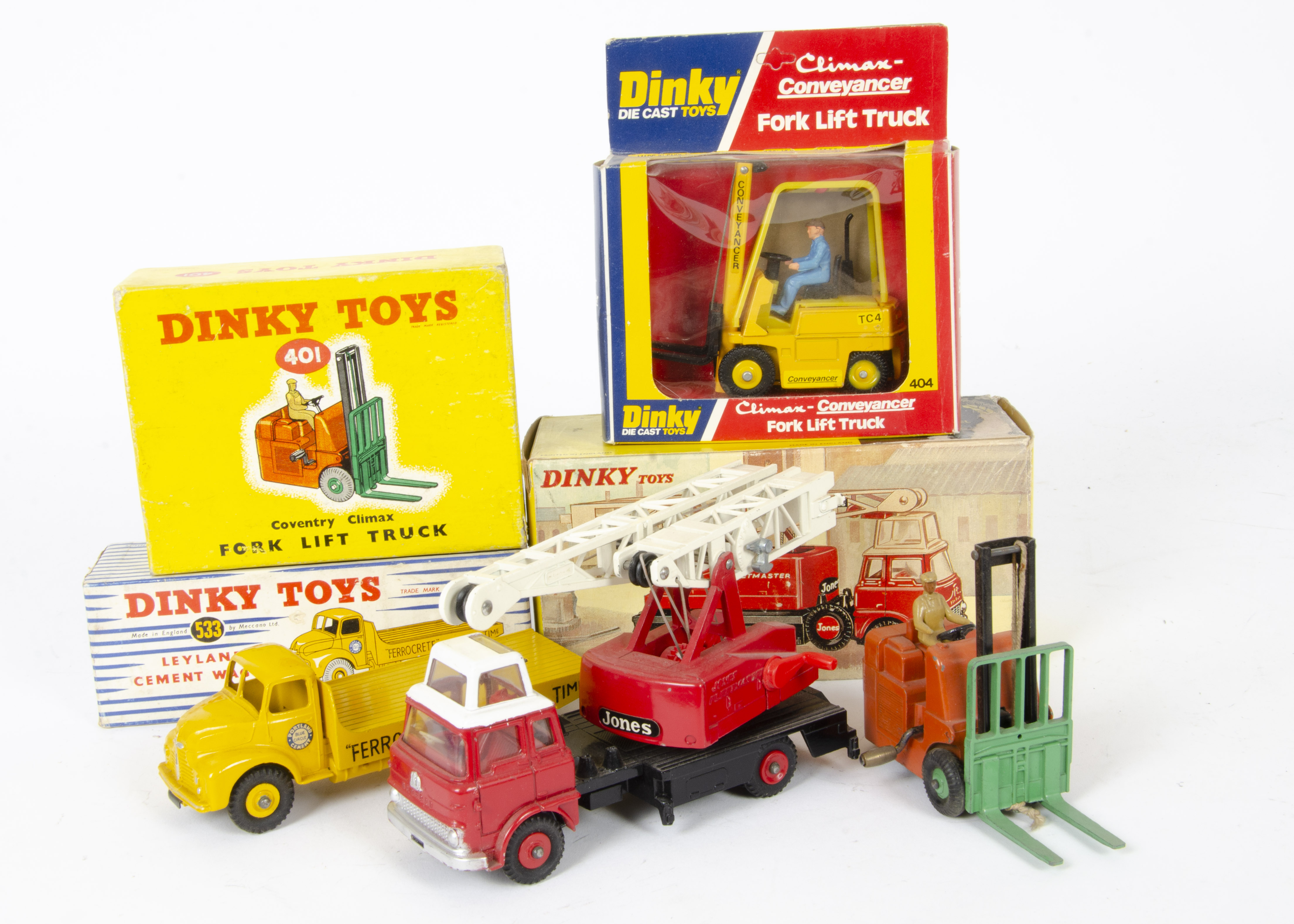 Dinky Toys 970 Jones Fleetmaster Cantilever Crane, 533 Leyland Cement Wagon, 401 and 404 Coventry