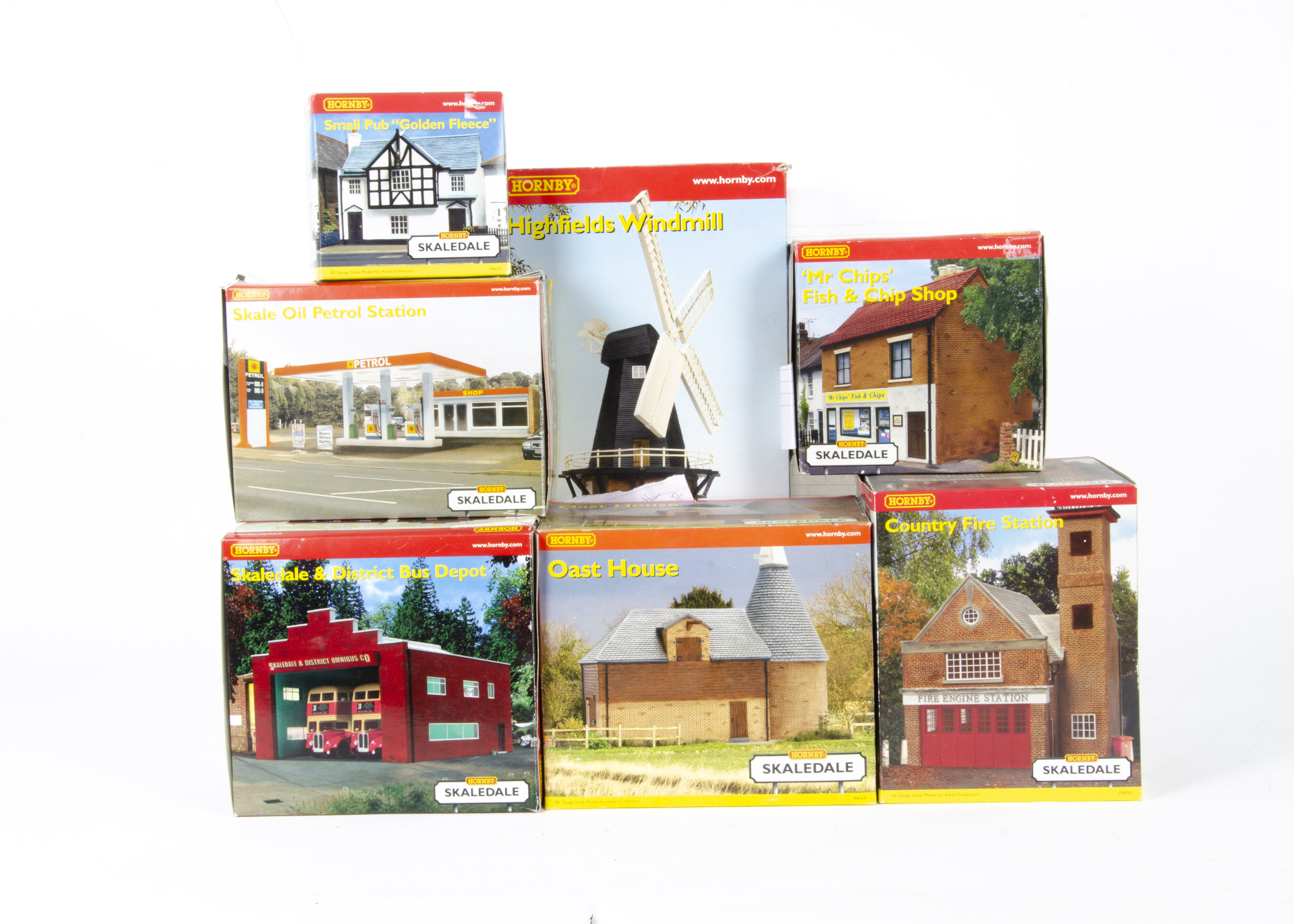 Hornby 00 Gauge Scaledale Buildings, Highfields Windmill, Bus Depot, Fish and Chips Shop, Oast