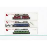 Hobbytrain N Gauge Swiss Electric Locomotives, three cased examples all SBB 11024 Re 4/4 409 in blue