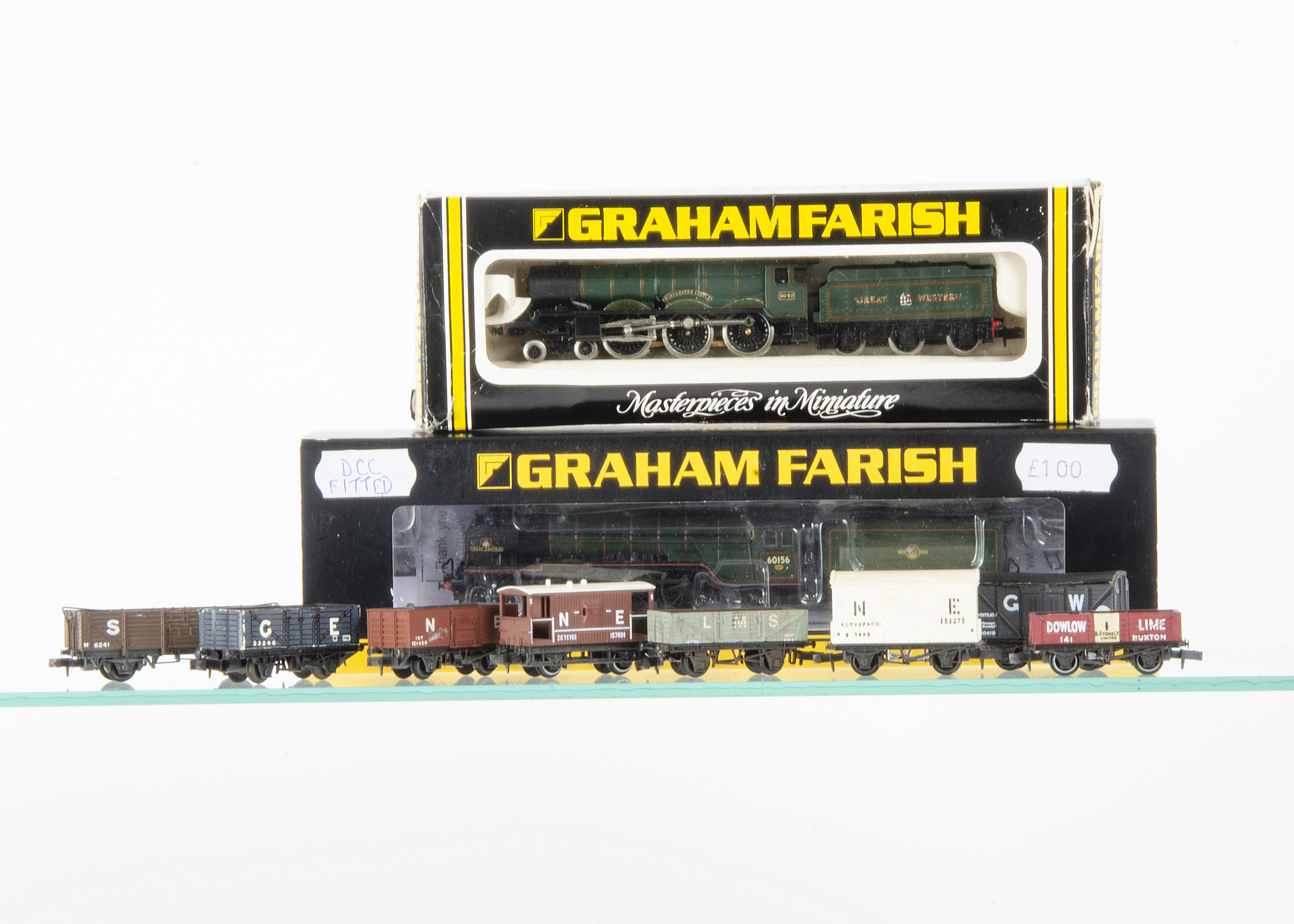 Graham Farish By Bachmann Steam Locomotives and Tenders, two boxed examples Farish by Bachmann 372-