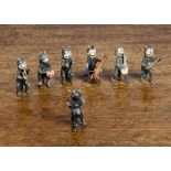 A Heyde lead Felix the Cat band, all standing, each playing an instrument —1¾in. (4.5cm.) high (F,