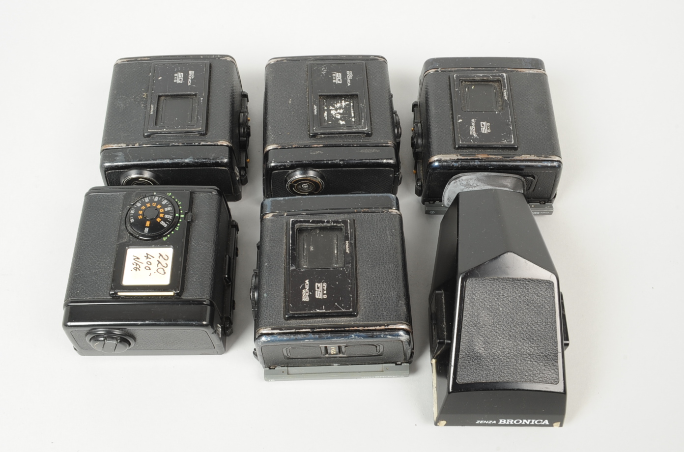 A Zenza Bronica SQ Ai Camera Outfit, serial no 1510746, untested, body F, scratches to all sides, - Image 6 of 6