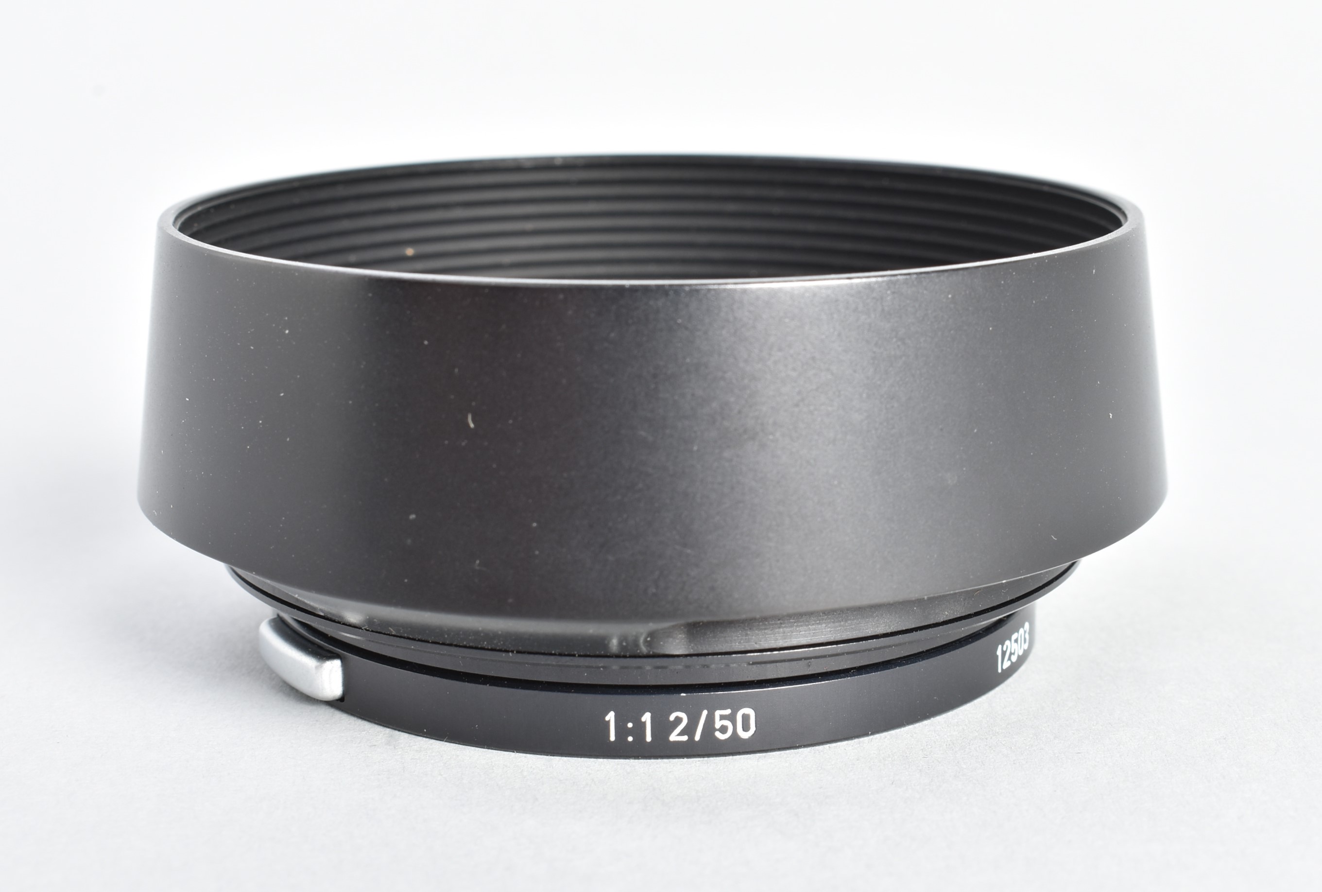 A rare Leitz Noctilux 50mm f/1.2 Lens Hood, serial no. 12503, incorrectly factory-engraved '1:1 2/ - Image 2 of 5