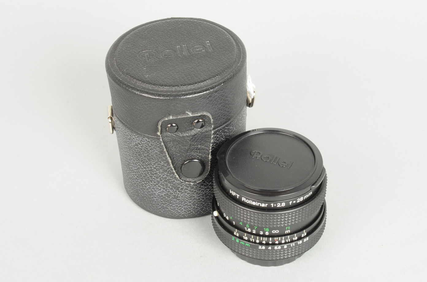 A Rollei HFT 28mm f/2.8 Rolleinar Lens, QBM mount, serial no 901081195, barrel VG-E, elements VG, - Image 4 of 4