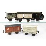 Vintage Märklin 0 Gauge Freight Stock, lithographed Midland 'Large' cattle wagon 7804, MR