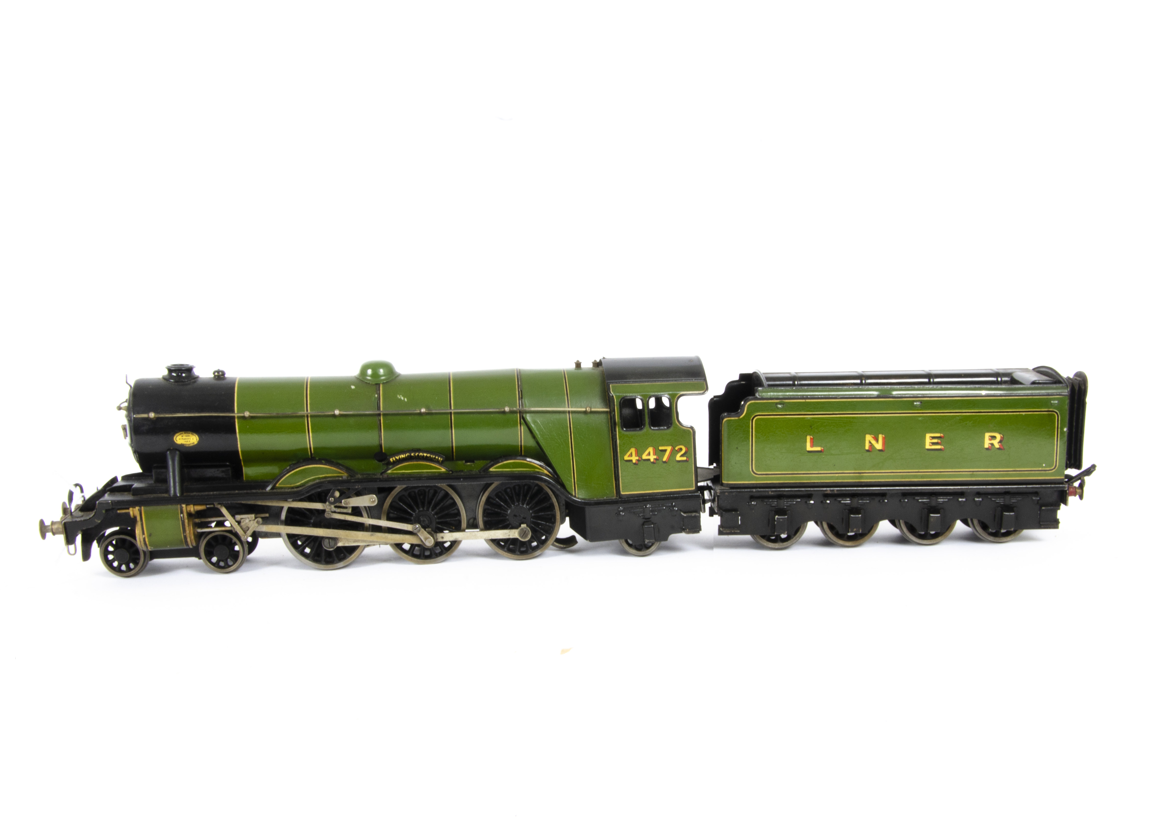 A Bassett-Lowke 0 Gauge 3-rail 'Flying Scotsman' 4-6-2 Locomotive and Tender, in lithographed LNER - Image 2 of 2