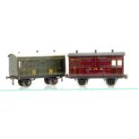 Milbro 0 Gauge LMS and SR Horse Boxes, the LMS version in crimson with gold lettering, with