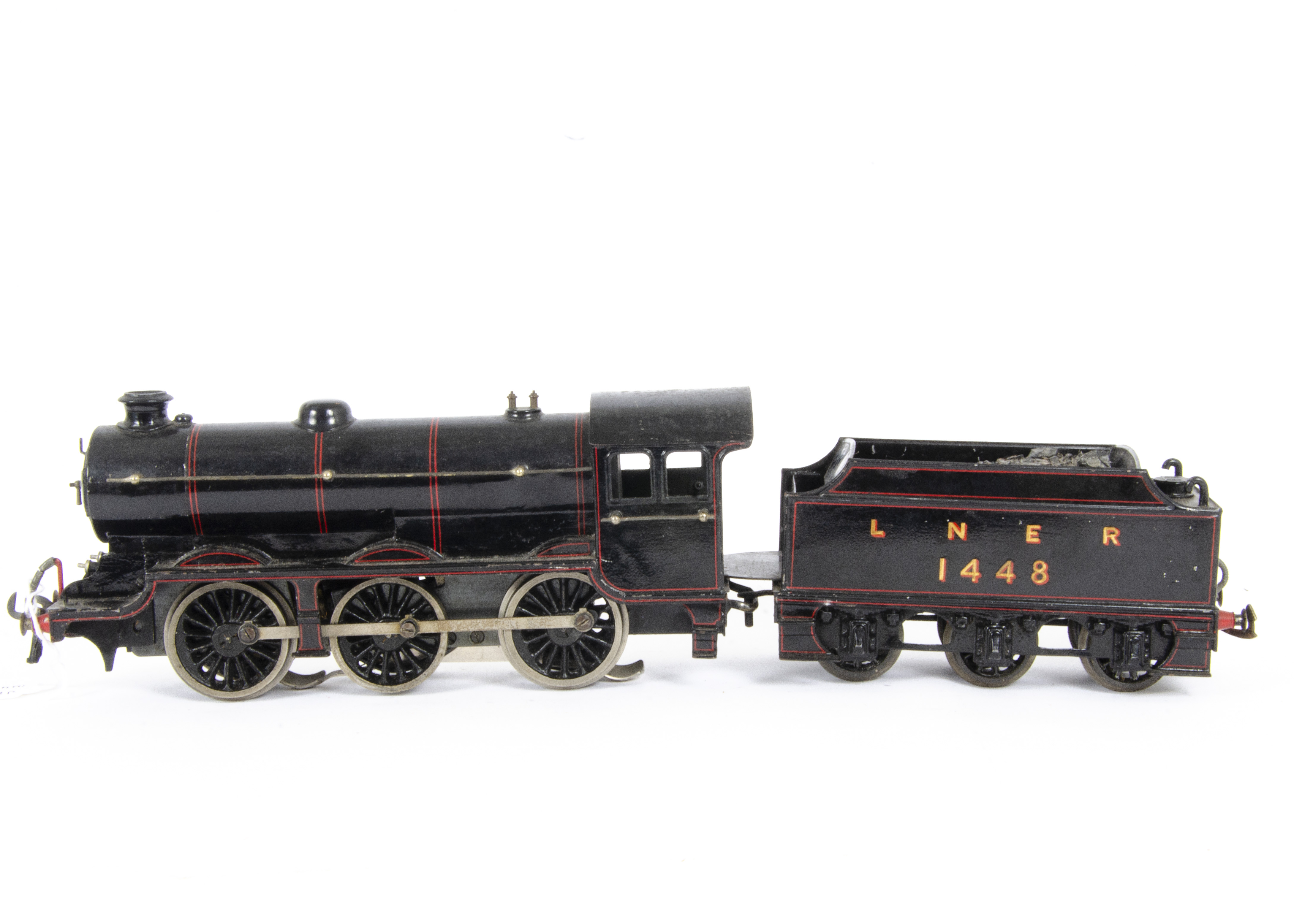 A Bassett-Lowke 0 Gauge 3-rail LNER Class J39 0-6-0 Locomotive and Tender, in LNER lined black as no - Image 2 of 2