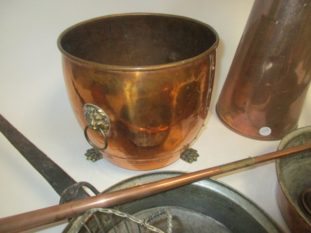 A small group of mostly copper wares, to include a tall jug, height 41cm, warming pan, kettle and - Image 3 of 5