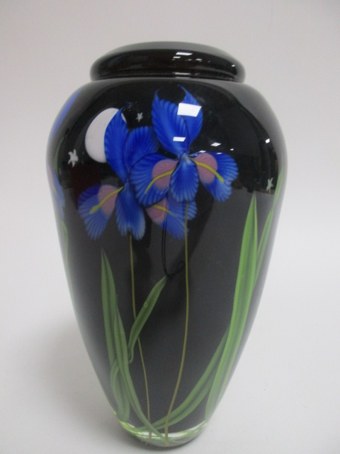 A contemporary art glass vase with encased irises, indistinctly signed to base with artist's name - Image 2 of 4
