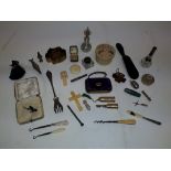 Nineteenth Century and Later Collectibles and Trinkets, various items including enamelled