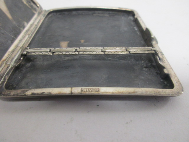 A Japanese silver and copper inlaid cigarette case, rectangular, enclosing a hinged compartment with - Image 2 of 3