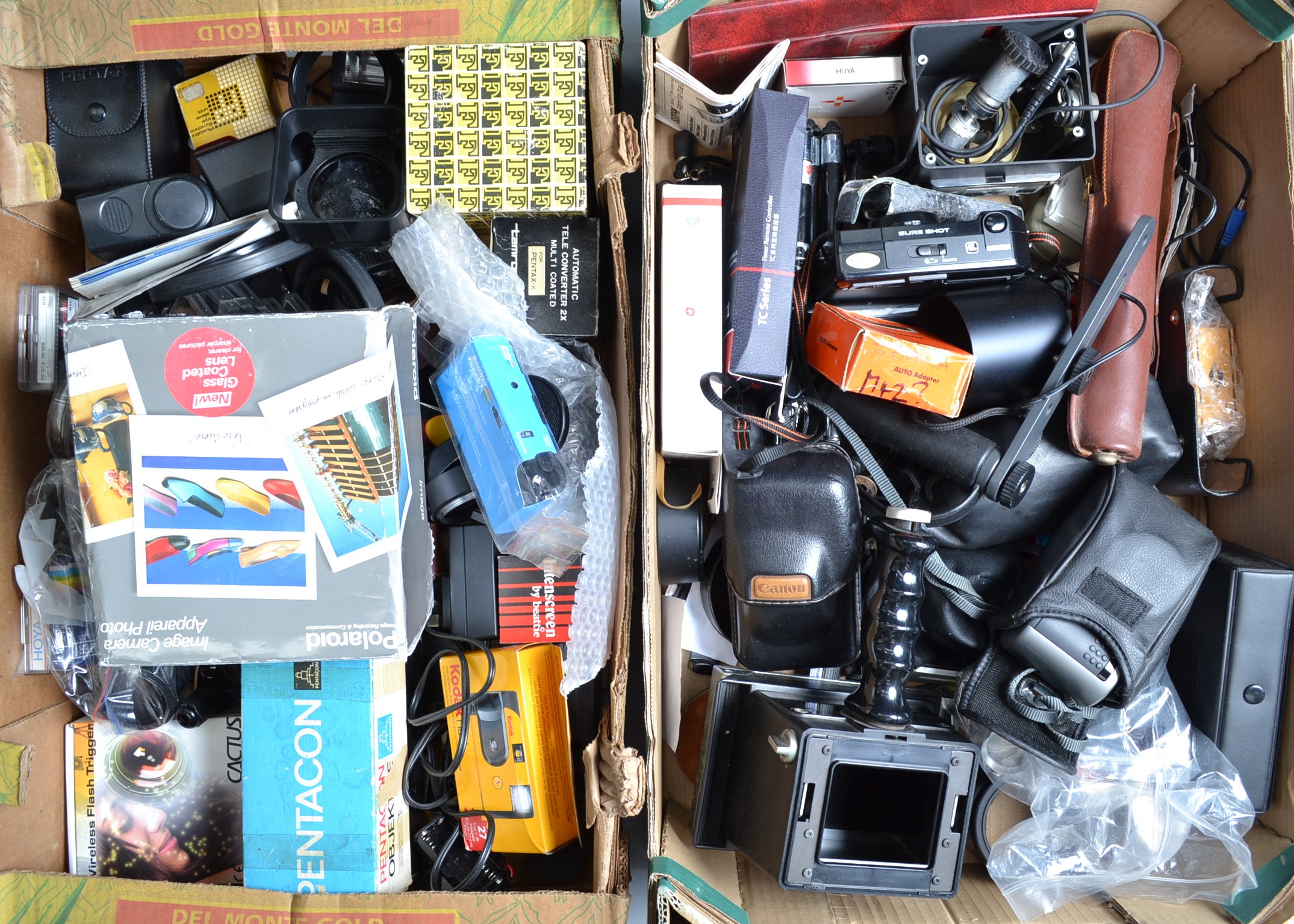 Camera Related Accessories, including Canon Sure Shot, Super, Minolta 140ex compacts, boxed Polaroid