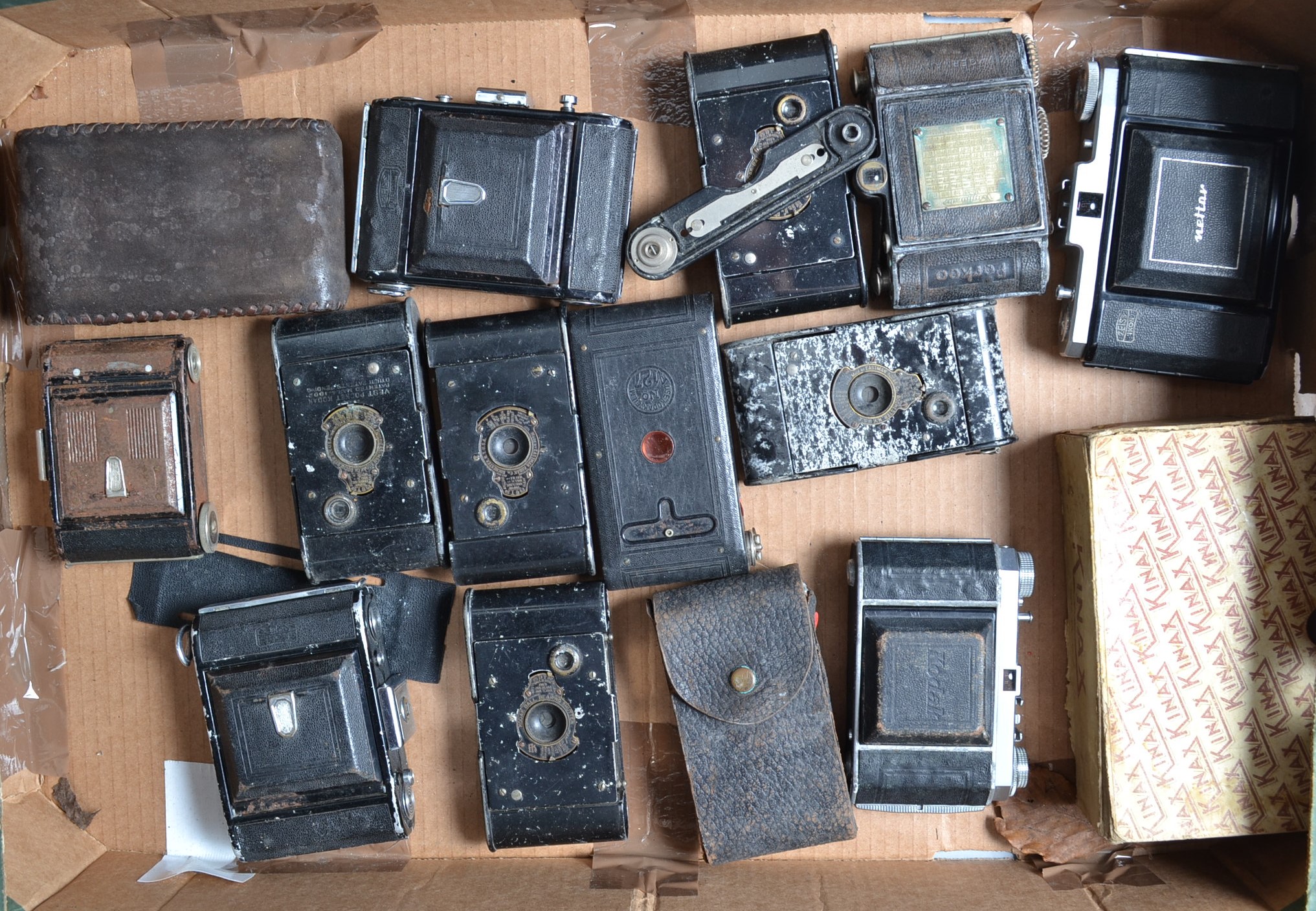 A Tray of Folding Cameras, including Vest Pocket Kodaks, Zeiss Ikon Nettar, Kilo, Derval, Kodak