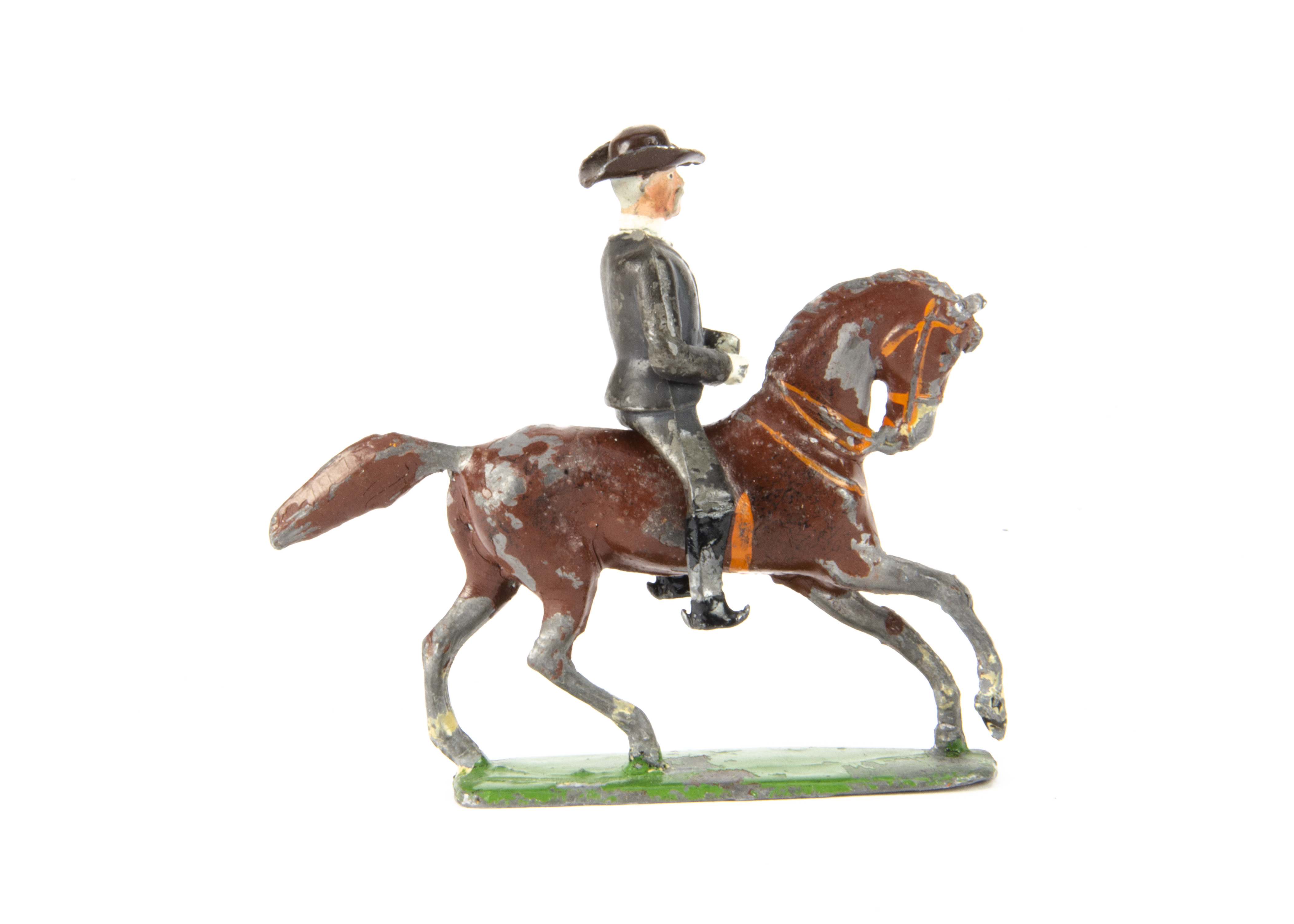 Noris mounted 50mm scale possible Boer War Personality figure in slouch hat, no separate accessories