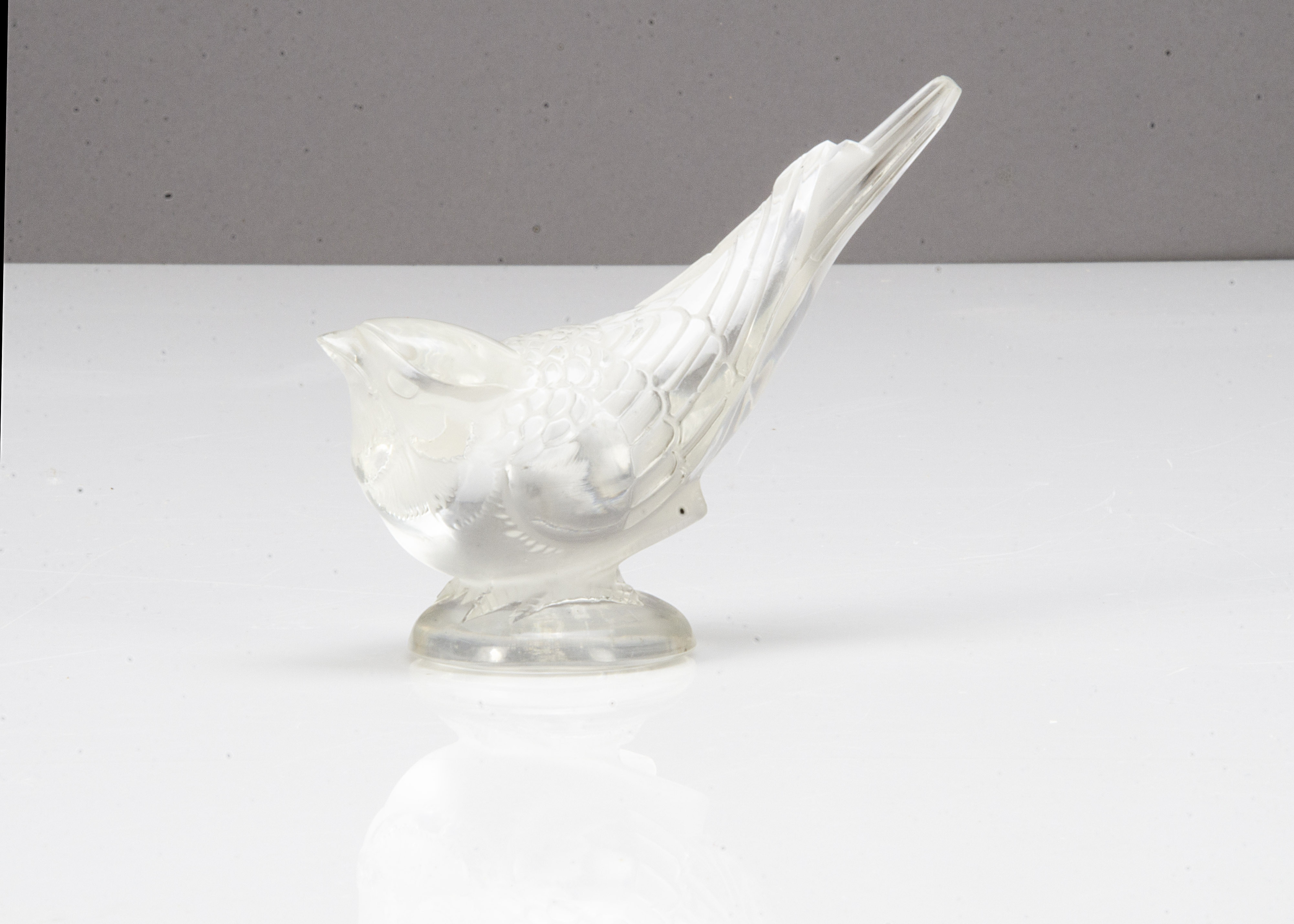 A Rene Lalique frosted glass paperweight, modelled as a goldfinch titled Chardonneret Hardi number - Image 2 of 2