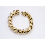 An 18ct yellow gold stylised rope twist bracelet, with box and tongue clasp marked 750, 20cm, 55g