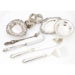 A small group of Victorian and later silver and silver plated items, including a small calling
