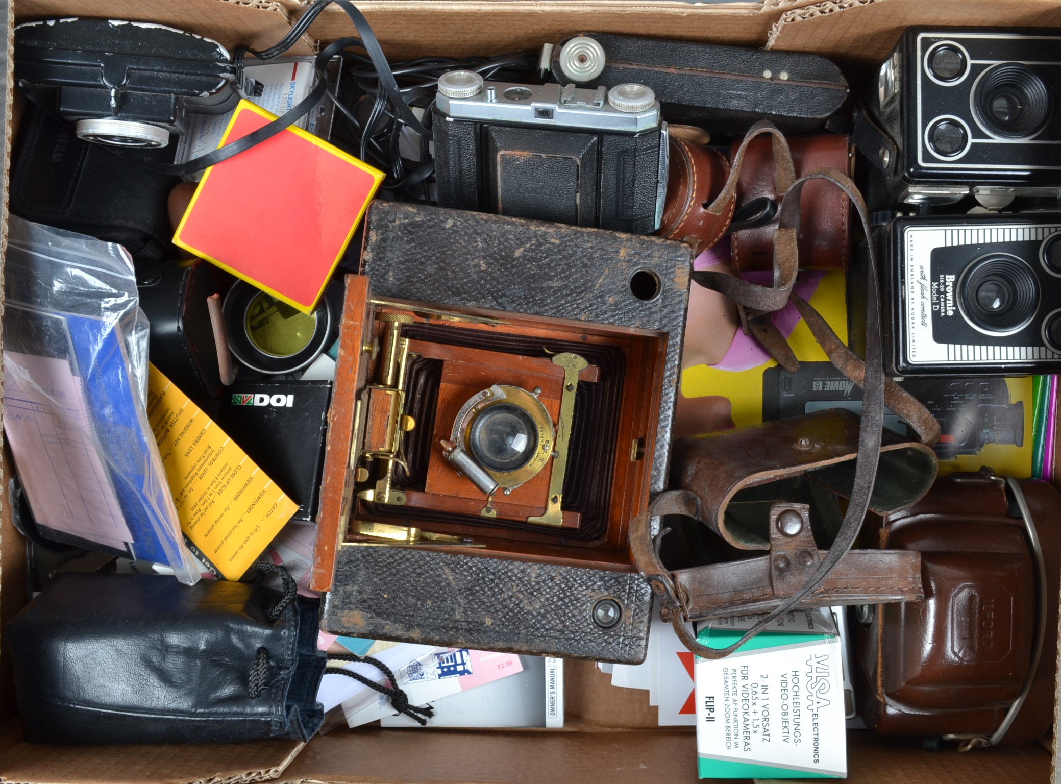 Various Cameras and Other Items, including a No 4 Cartridge Kodak, AF, two box Brownies, Kodak