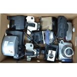 A Tray of Polaroid Cameras, including a Sonar Onestep, Swinger 11, 20, Square shooter 2, 1000,