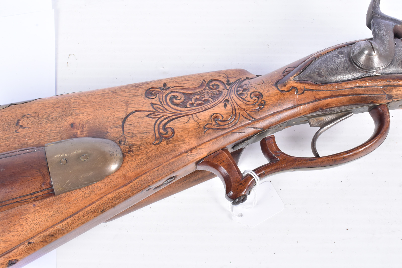 An Reproduction Austrian Decorative percussion cap carbine, with decoratively carved wooden stock, - Image 5 of 6