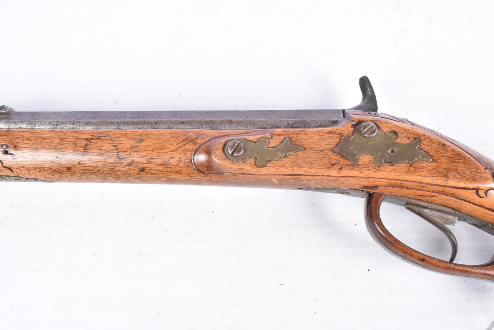 An Reproduction Austrian Decorative percussion cap carbine, with decoratively carved wooden stock, - Image 4 of 6