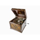 A table grand gramophone, HMV Model 130, in mahogany case, with 5A soundbox (working order, good