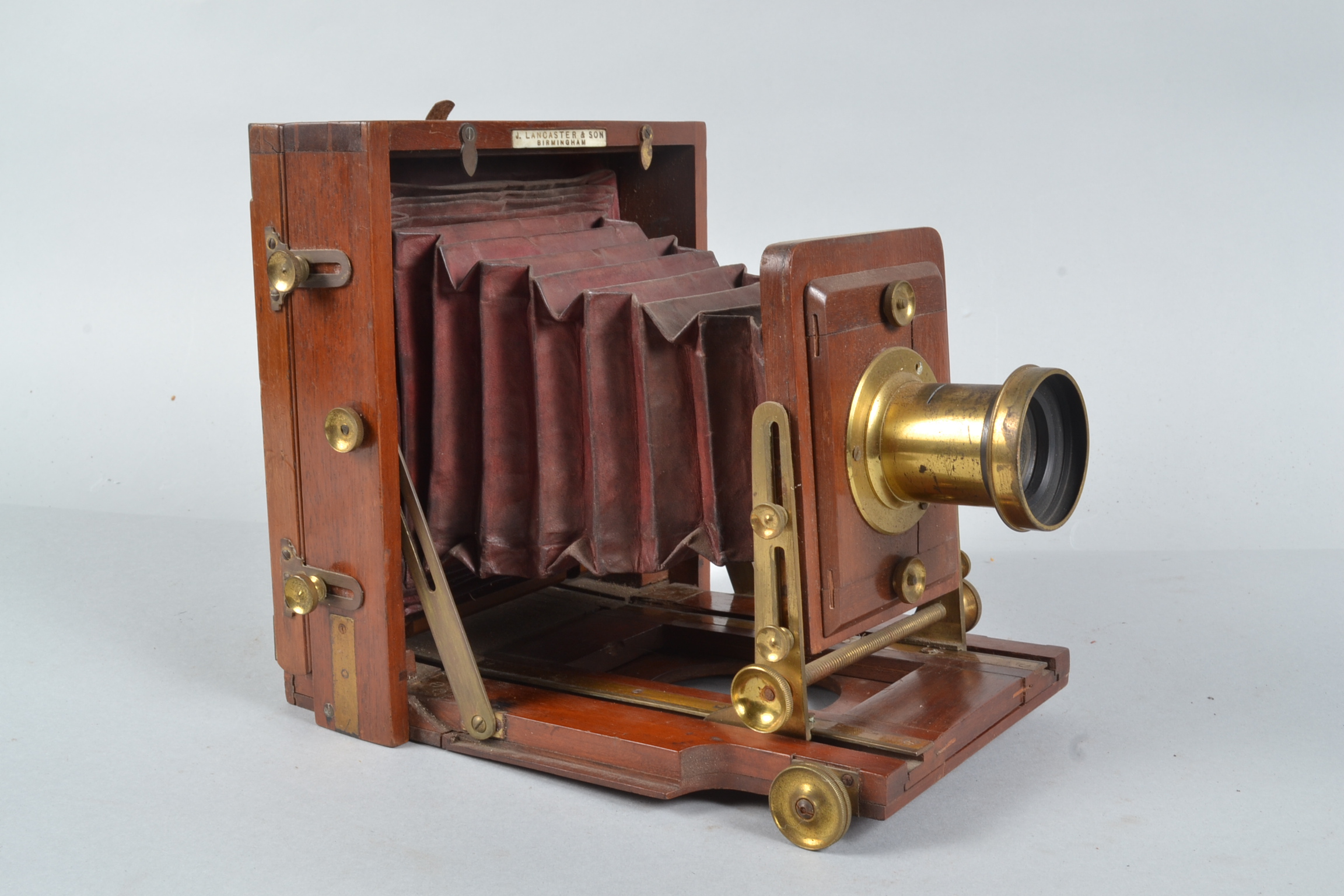 A Lancaster Instantograph Mahogany Field Camera, 6½ x 4¾in, maker's plate J. LANCASTER & SON - Image 3 of 4