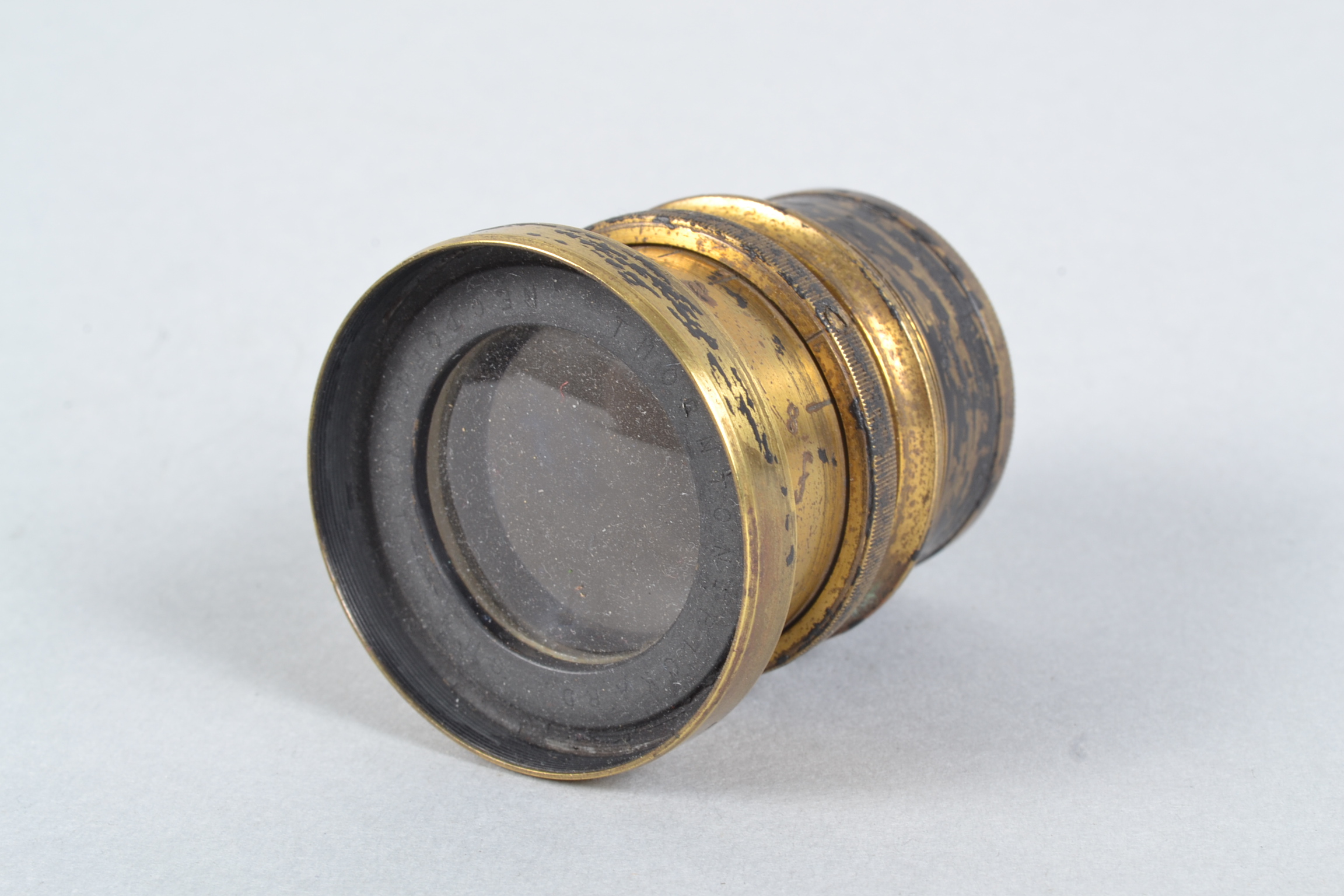 A Pair of Thornton-Pickard Rectoplanat Brass Lenses, each f/8, 9in approx focal length, barrels P-F, - Image 3 of 6