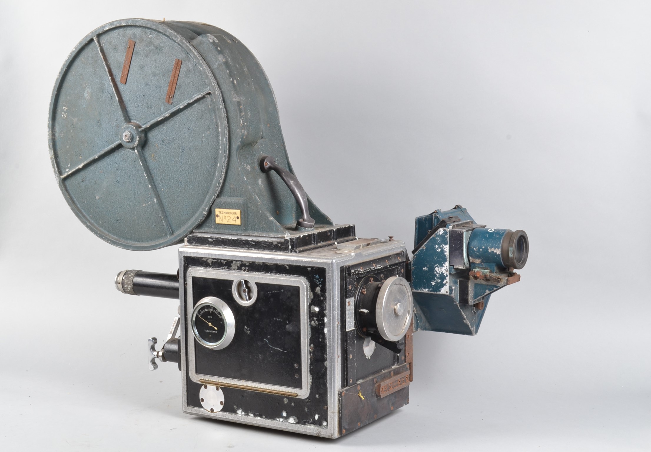 A Technicolor Technirama 35mm Motion Picture Camera, black crackle finish on alloy body, stamped ' - Image 4 of 8