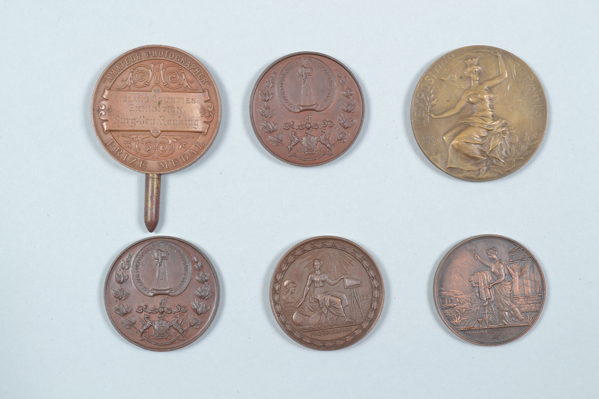 Late 19th to Early 20th Century Bronze or Bronze-Coloured Photographic Award Medals, Paris