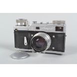 A GOMZ Leningrad Spring Motor Rangefinder Camera, serial no 643508, 4 screws version, Roman
