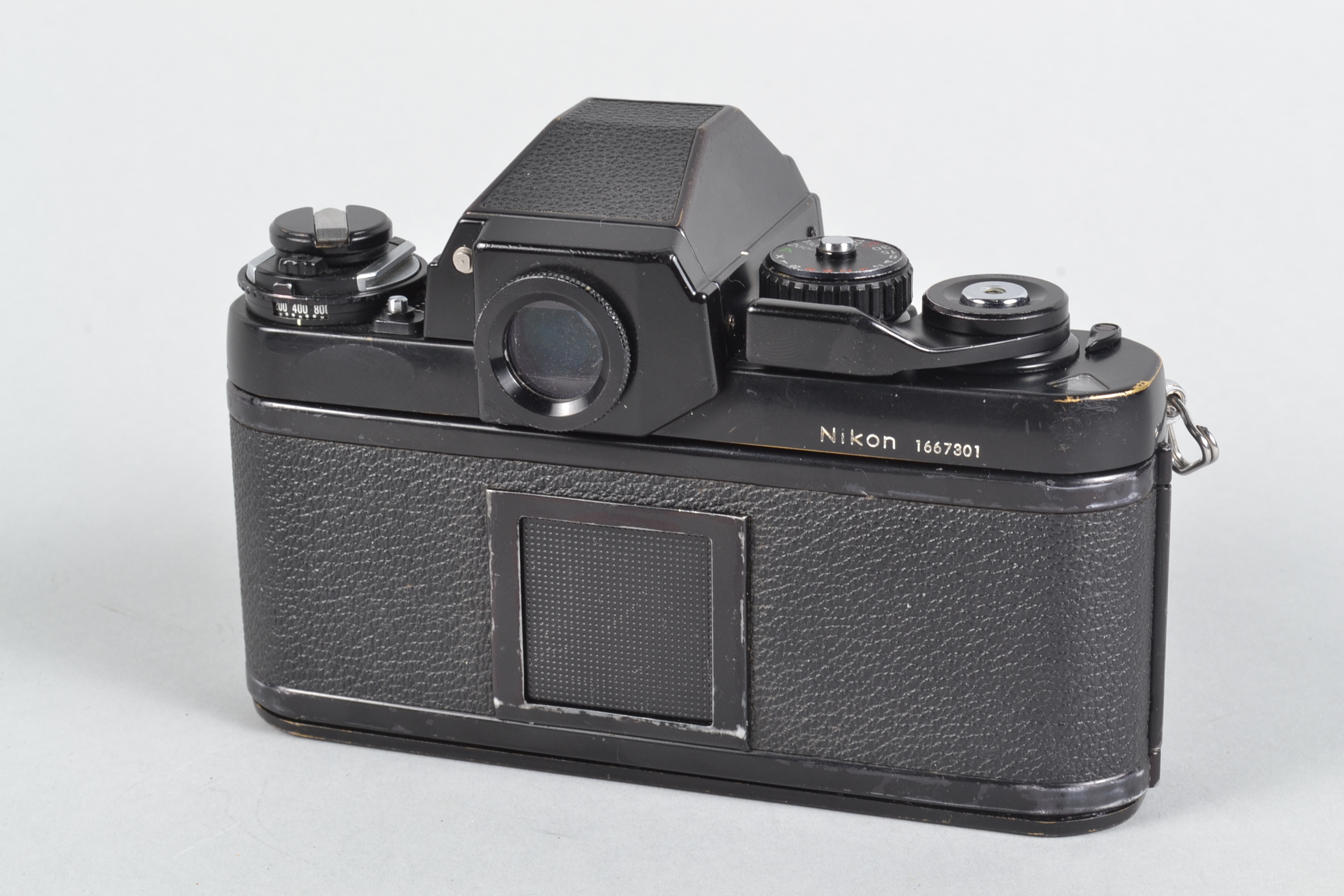 A Nikon F3 SLR Body, serial no 1 667 301, DE-2 eye level viewfinder, body F, brassing to edges, - Image 4 of 5