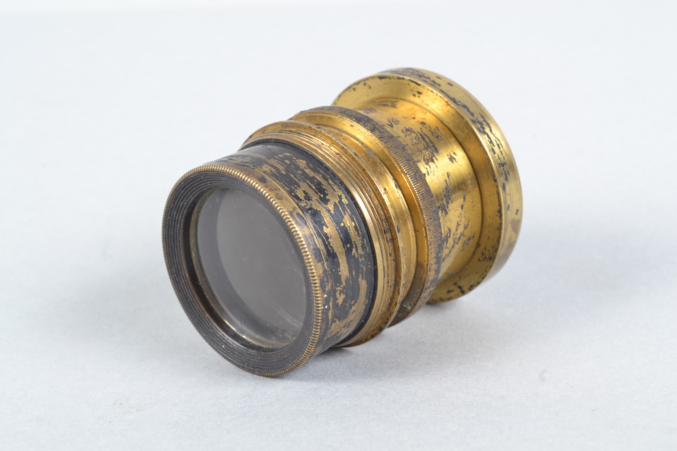 A Pair of Thornton-Pickard Rectoplanat Brass Lenses, each f/8, 9in approx focal length, barrels P-F, - Image 4 of 6