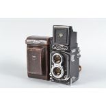 A Minolta Autocord RG TLR Camera, serial no 351814, circa 1961, body G-VG, dust to mirror, Optiper-