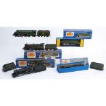 Hornby-Dublo 00 Gauge 3-Rail Locomotives and Tenders, EDLT20 BR green 7013 'Bristol Castle', LT25