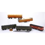 Leeds Model Co (LMC) O Gauge Coaching Stock, three in lithographed paper finish comprising an